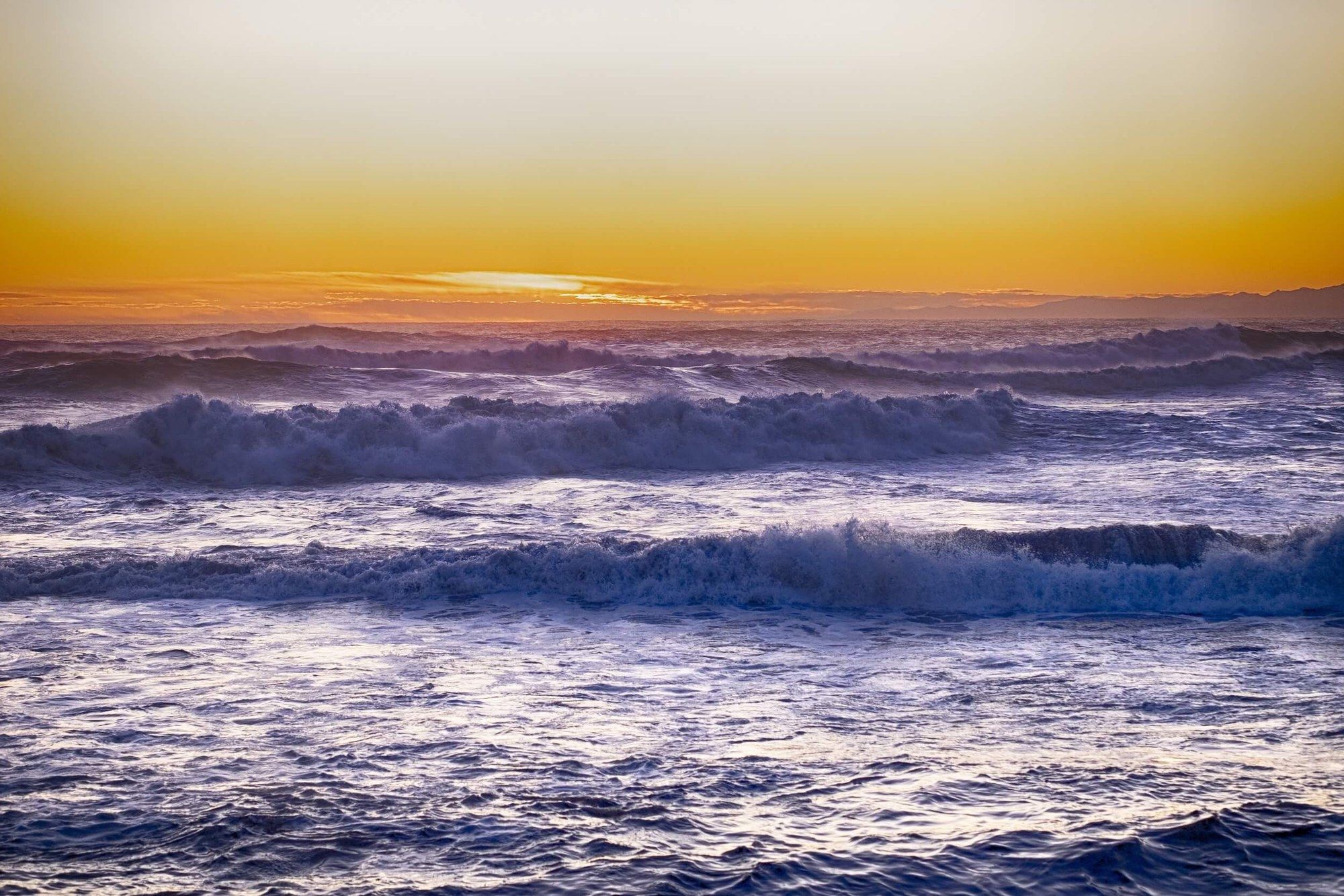 Il mare di Genova al tramonto